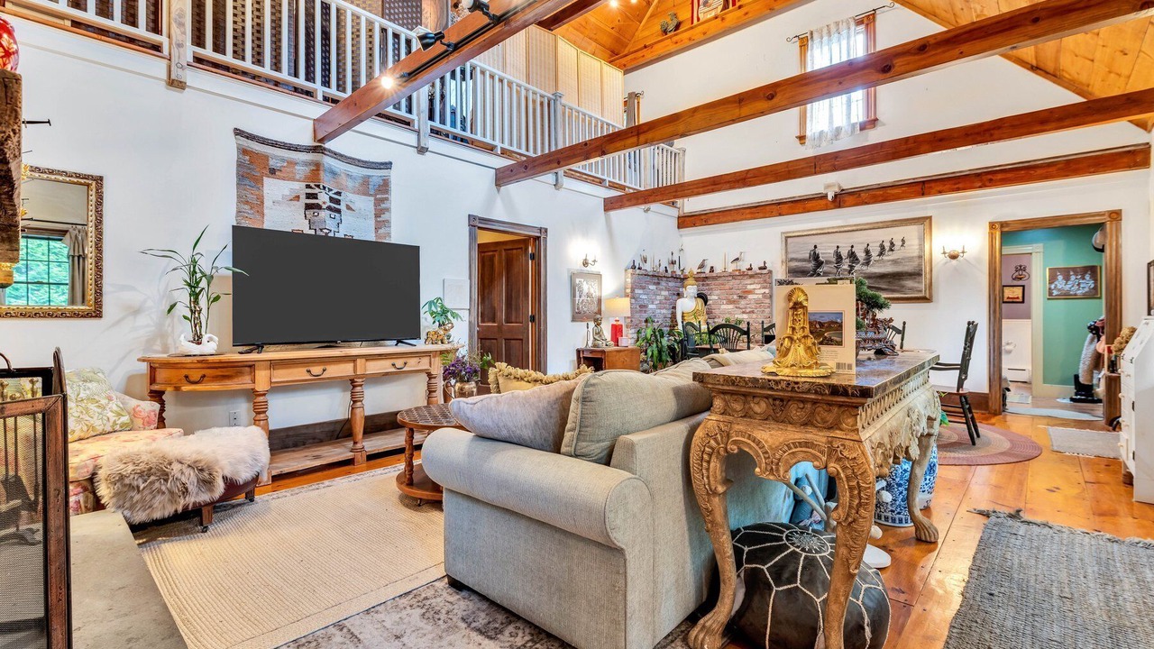 Photo of Livingroom in Teaticket