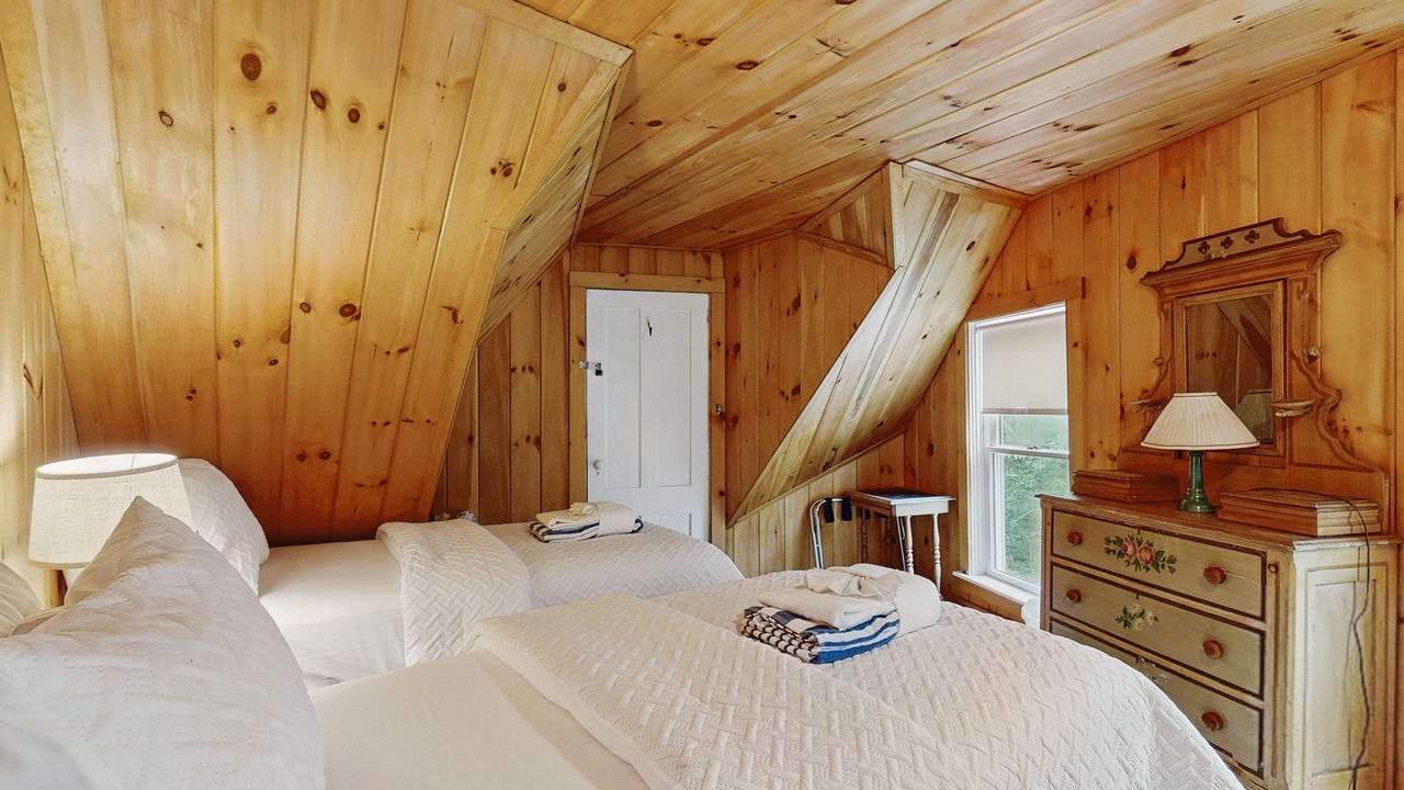 Photo of Bedroom in East Chop