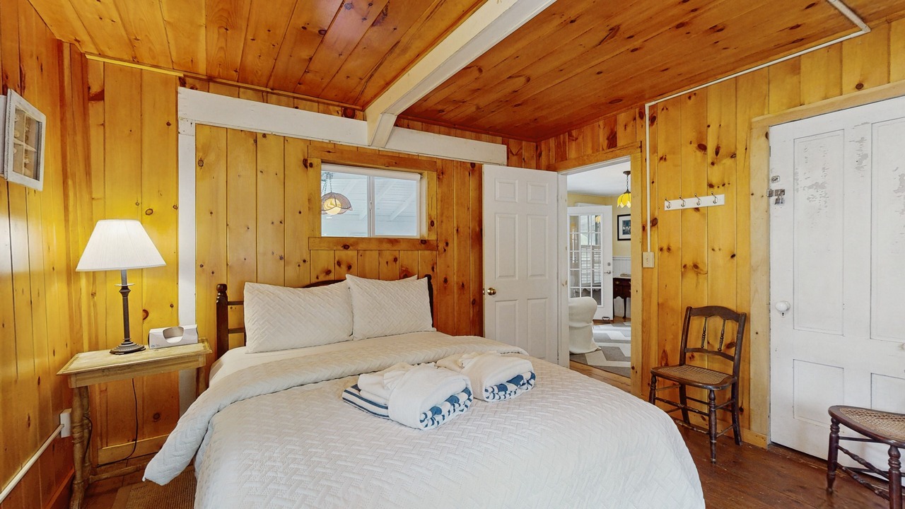 Photo of Bedroom in East Chop