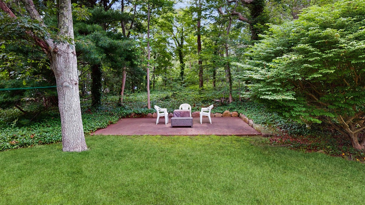 Photo of Patio Balcony in East Chop