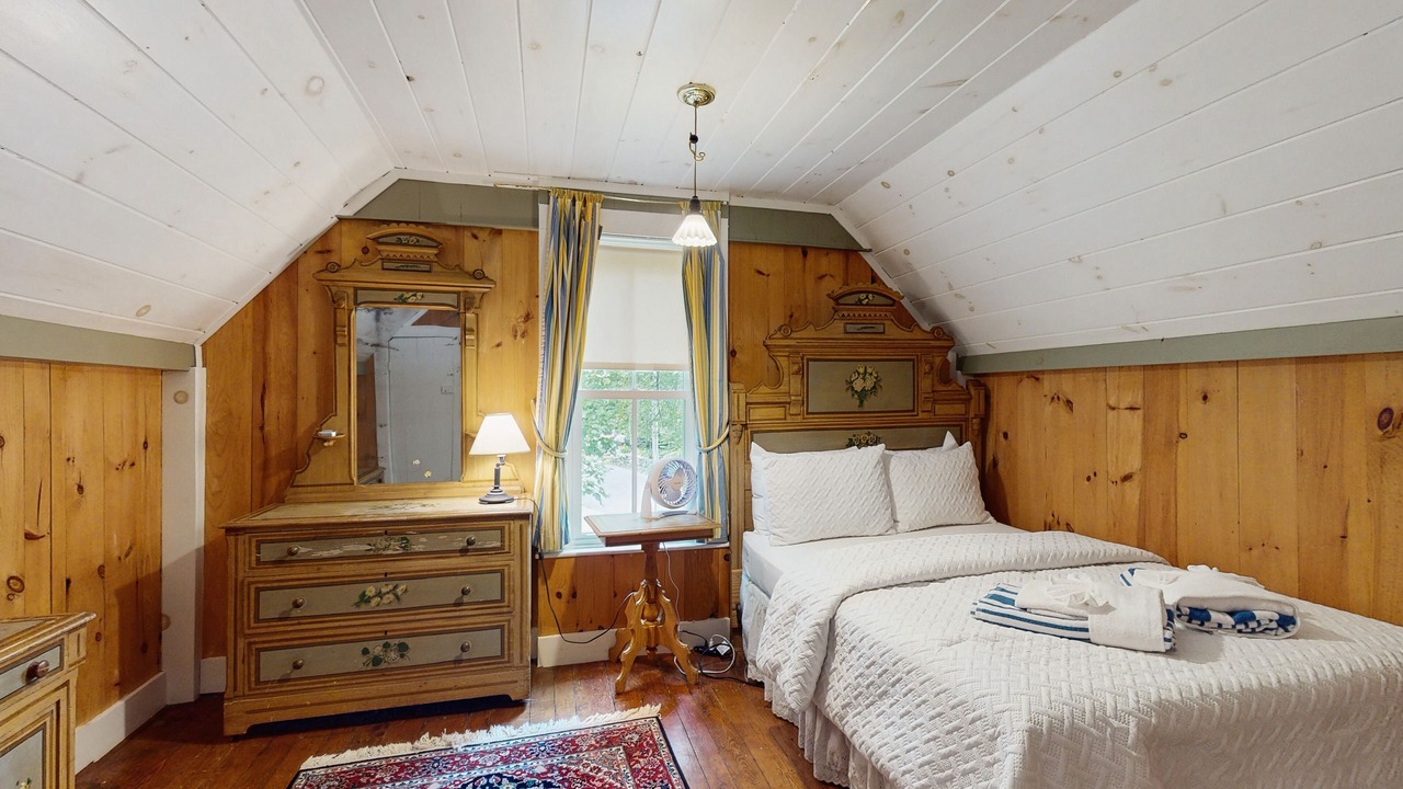 Photo of Bedroom in East Chop