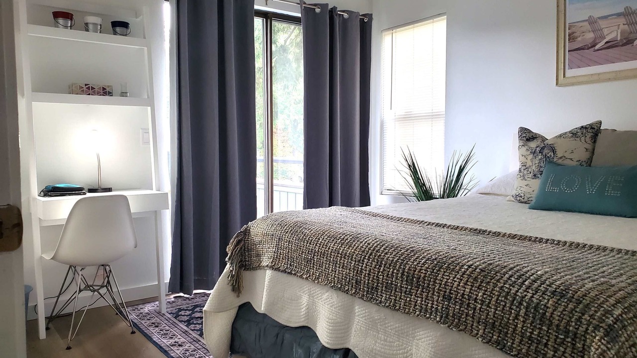 Photo of Bedroom in Birch Bay