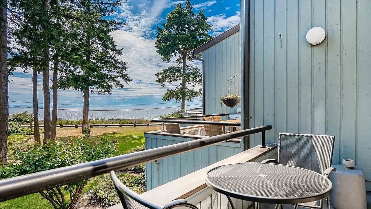 Photo of Patio Balcony in Birch Bay