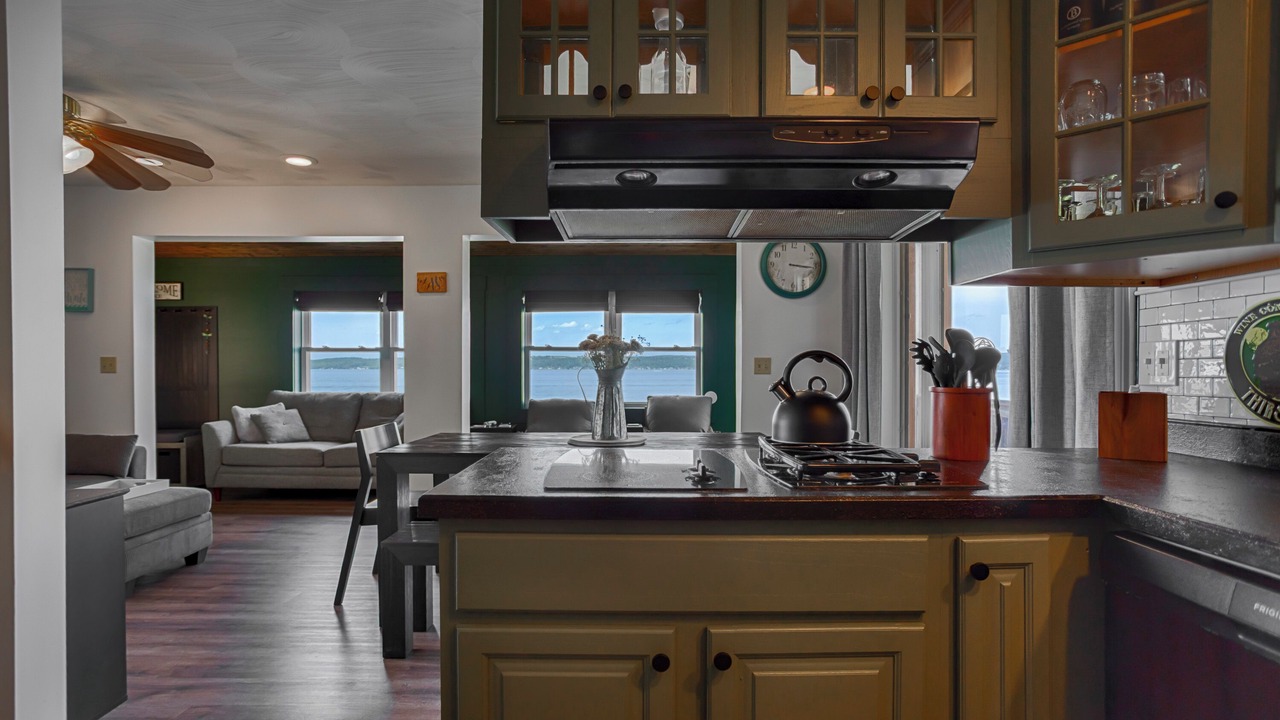 Photo of Kitchen in Ovid