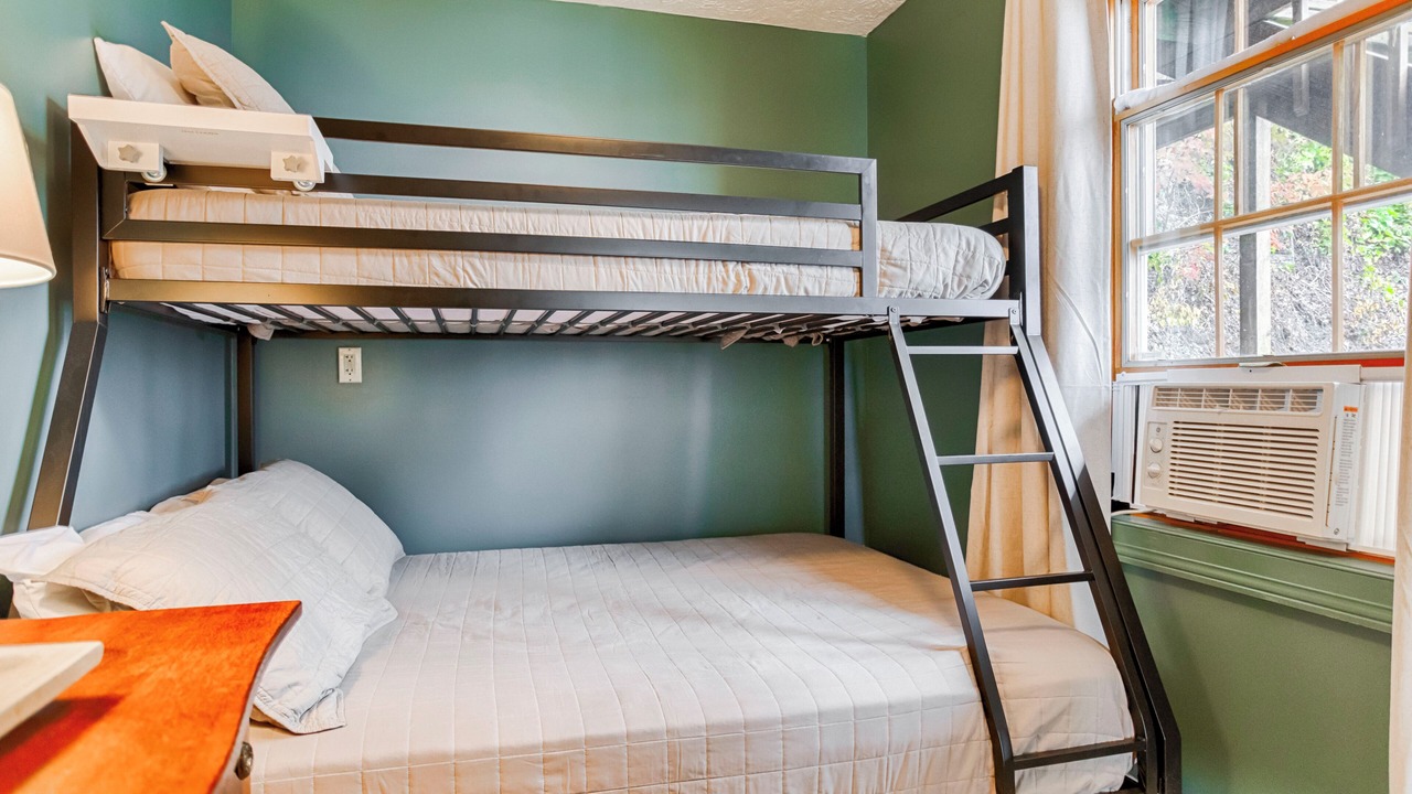Photo of Bedroom in Ovid