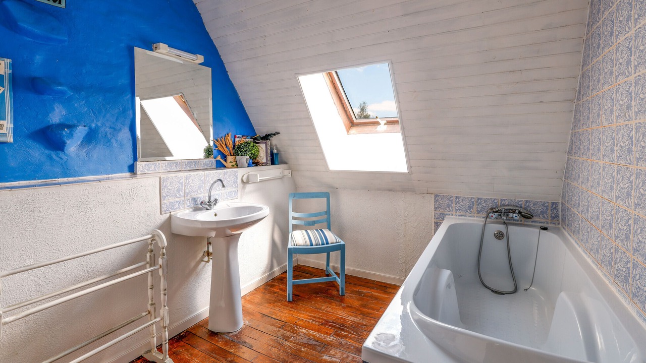 Photo of Bathroom in Cleguerec