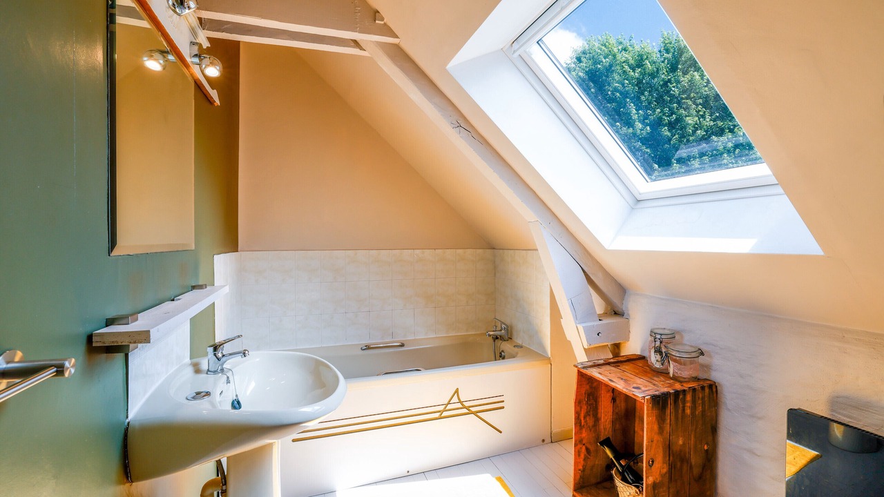 Photo of Bathroom in Cleguerec