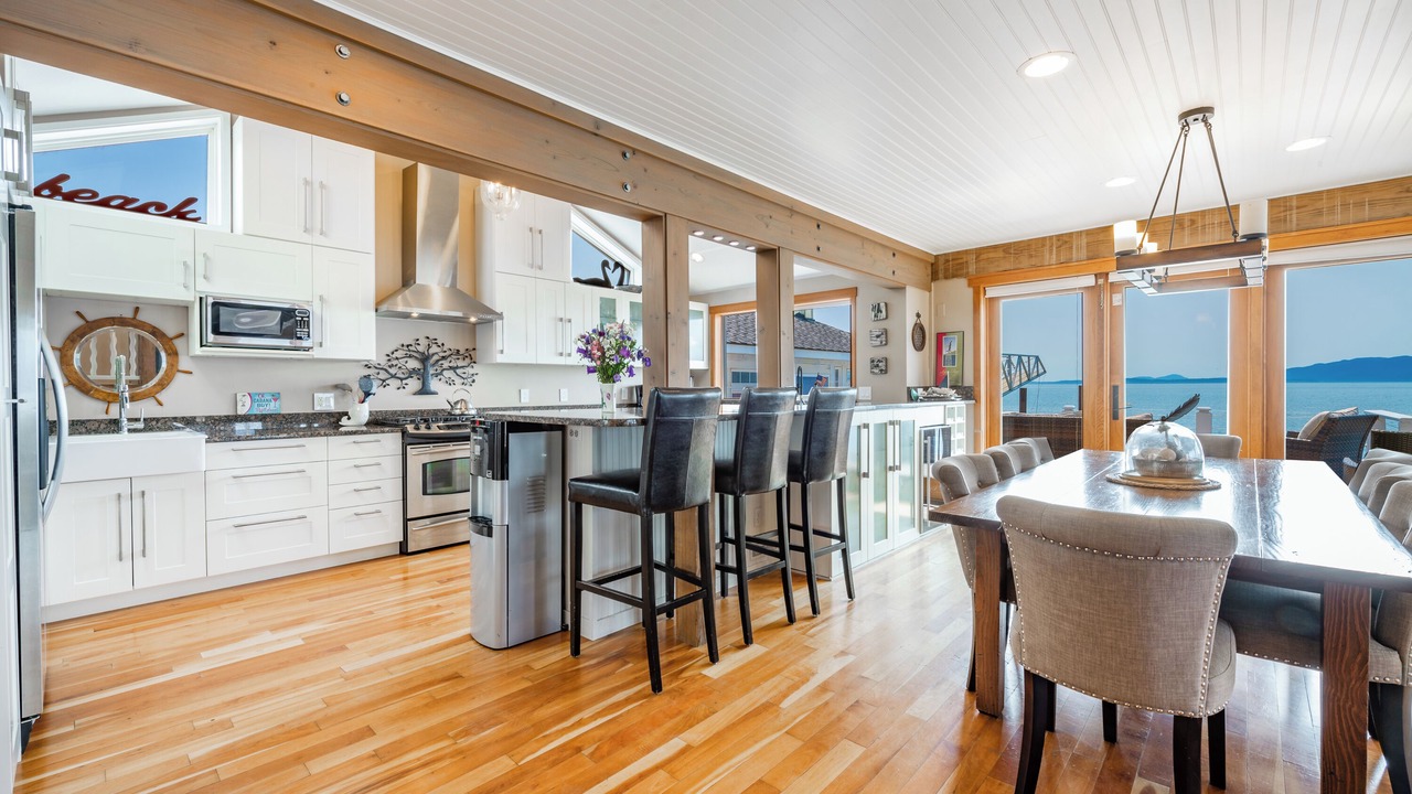 Photo of Kitchen in Lummi Island