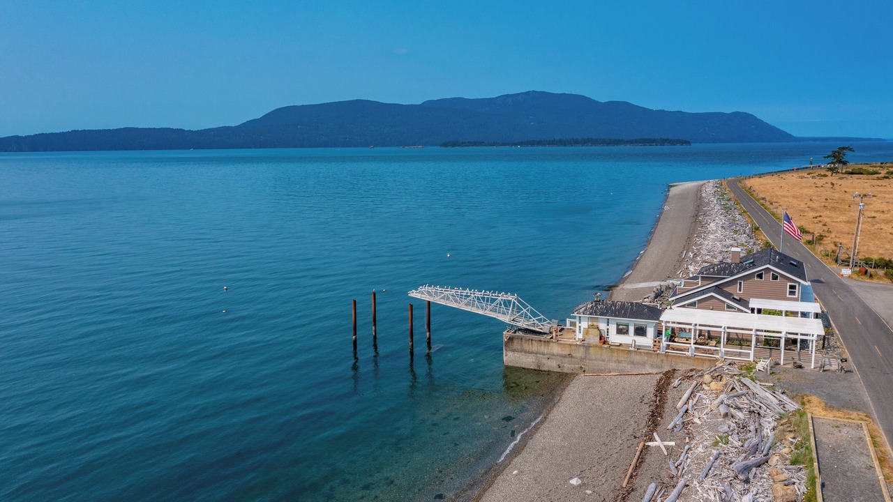 Photo of Others in Lummi Island