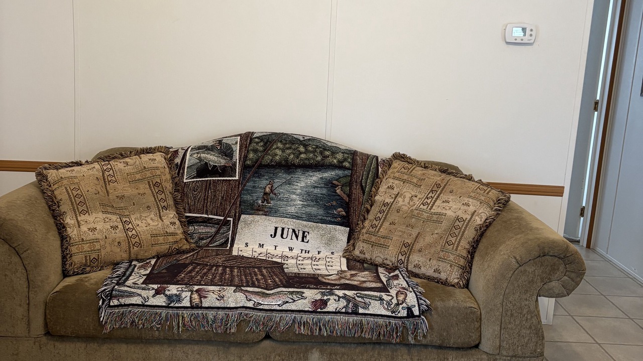 Photo of Livingroom in Perry