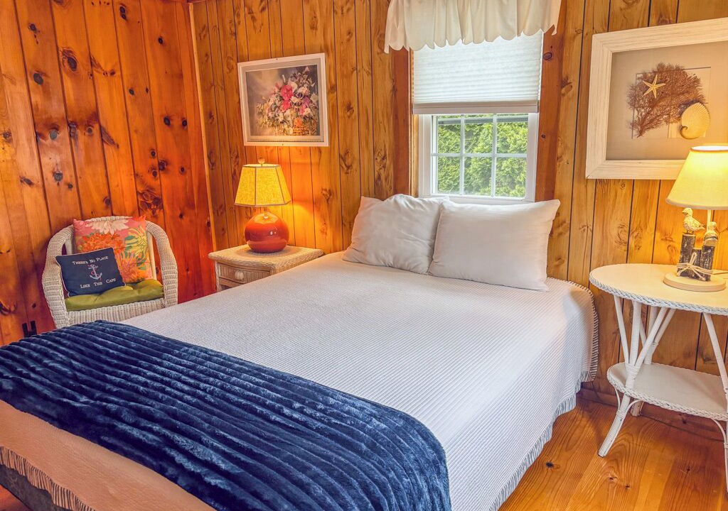 Photo of Bedroom in Dennis