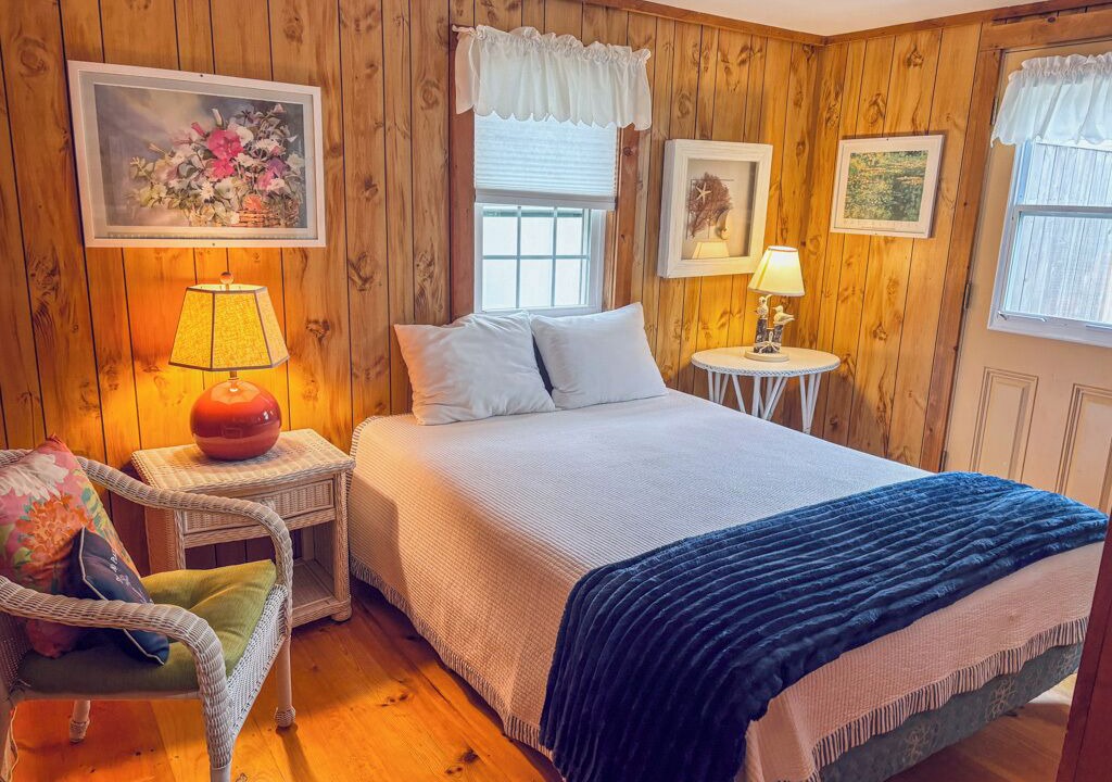 Photo of Bedroom in Dennis