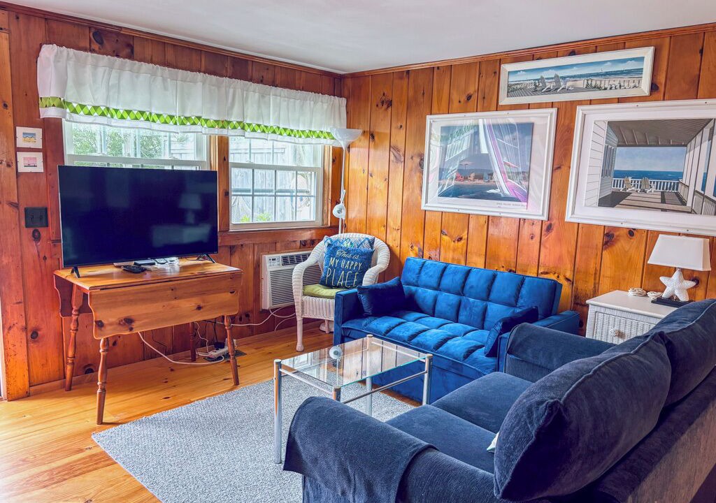 Photo of Livingroom in Dennis