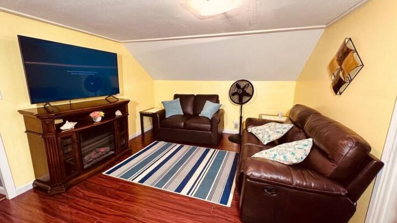 Photo of Livingroom in Blossvale