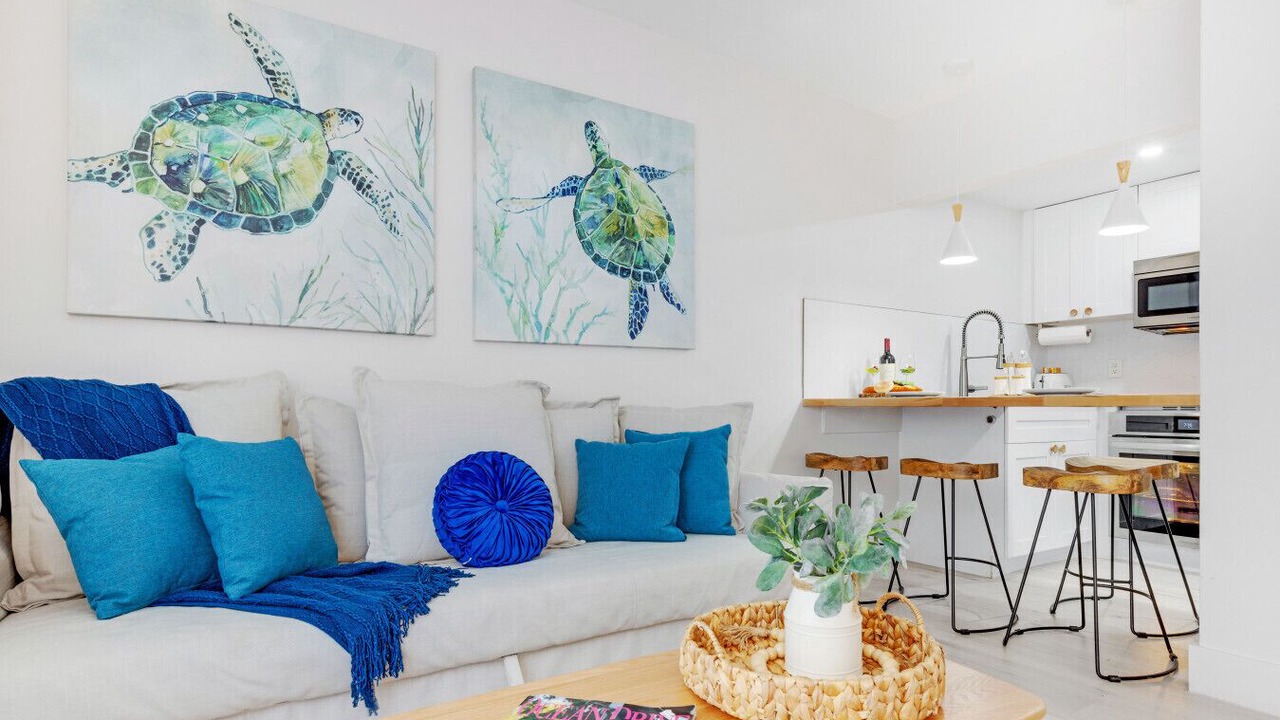 Photo of Livingroom in North Beach