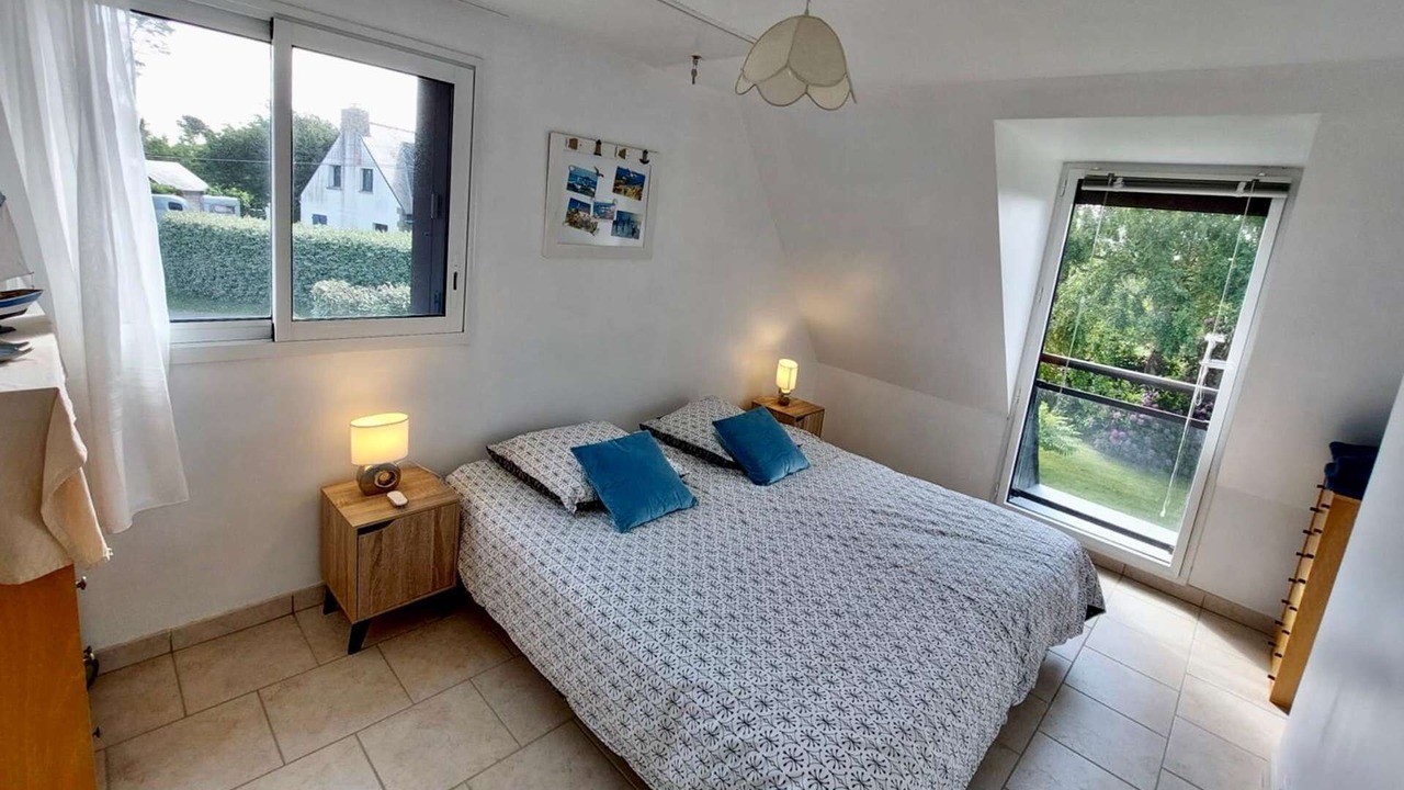 Photo of Bedroom in Pleumeur-Bodou