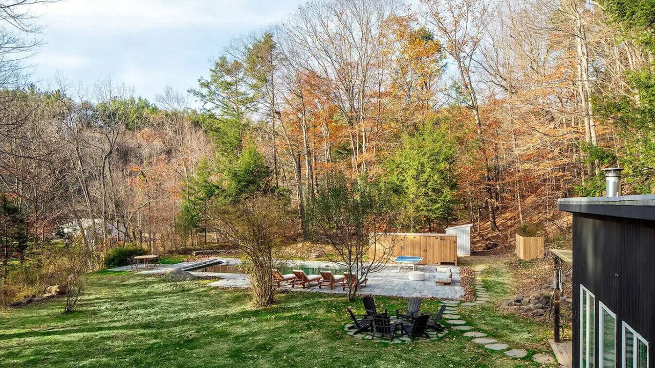 Photo of Outdoor in Shady