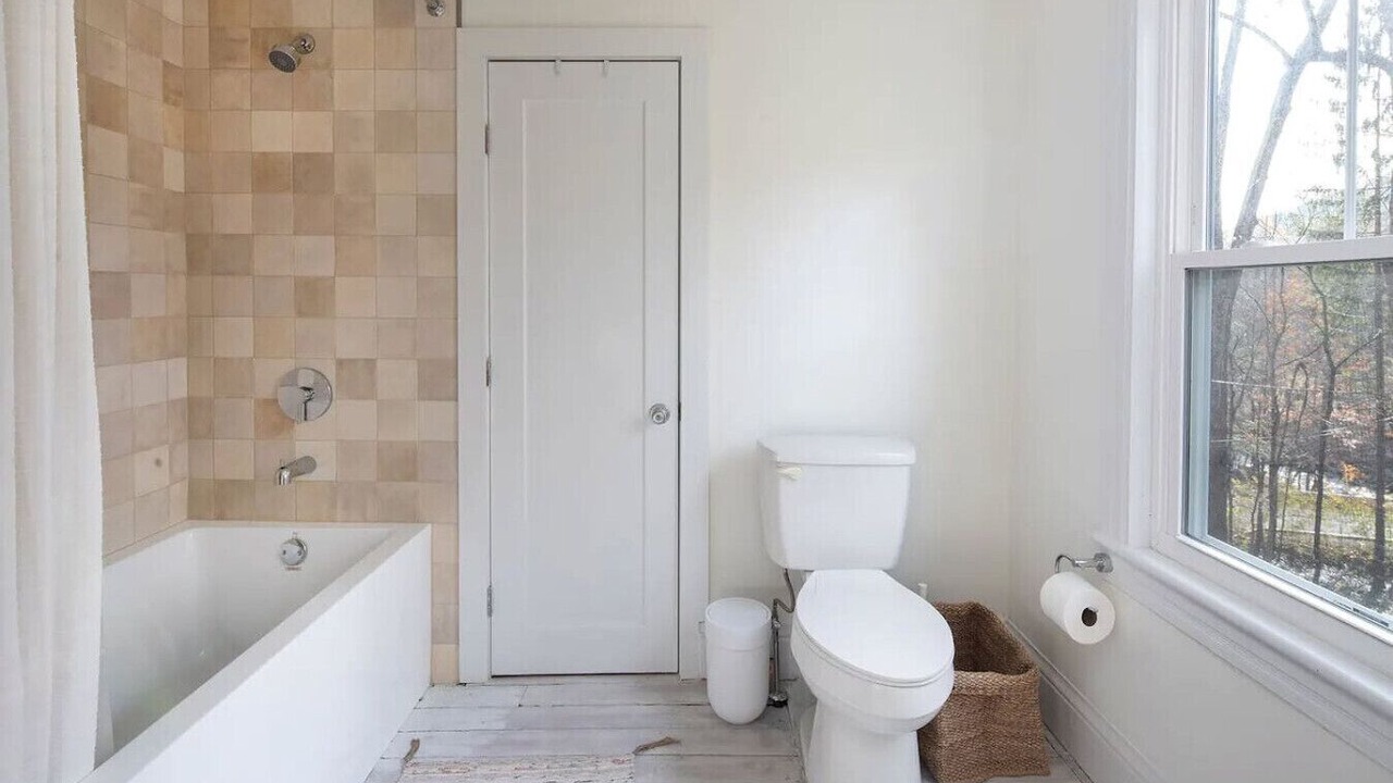 Photo of Bathroom in Shady