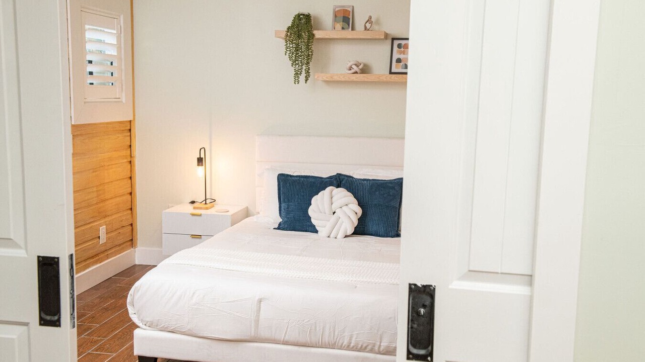 Photo of Bedroom in Madeira Beach