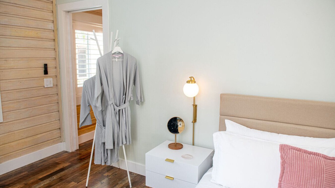 Photo of Bedroom in Madeira Beach