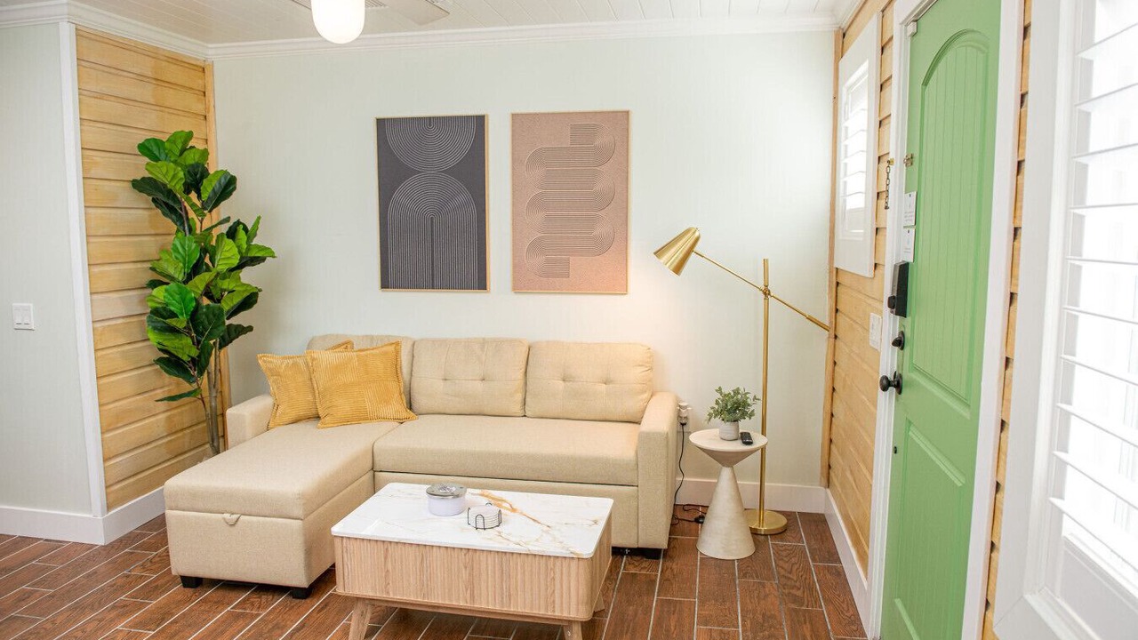 Photo of Livingroom in Madeira Beach