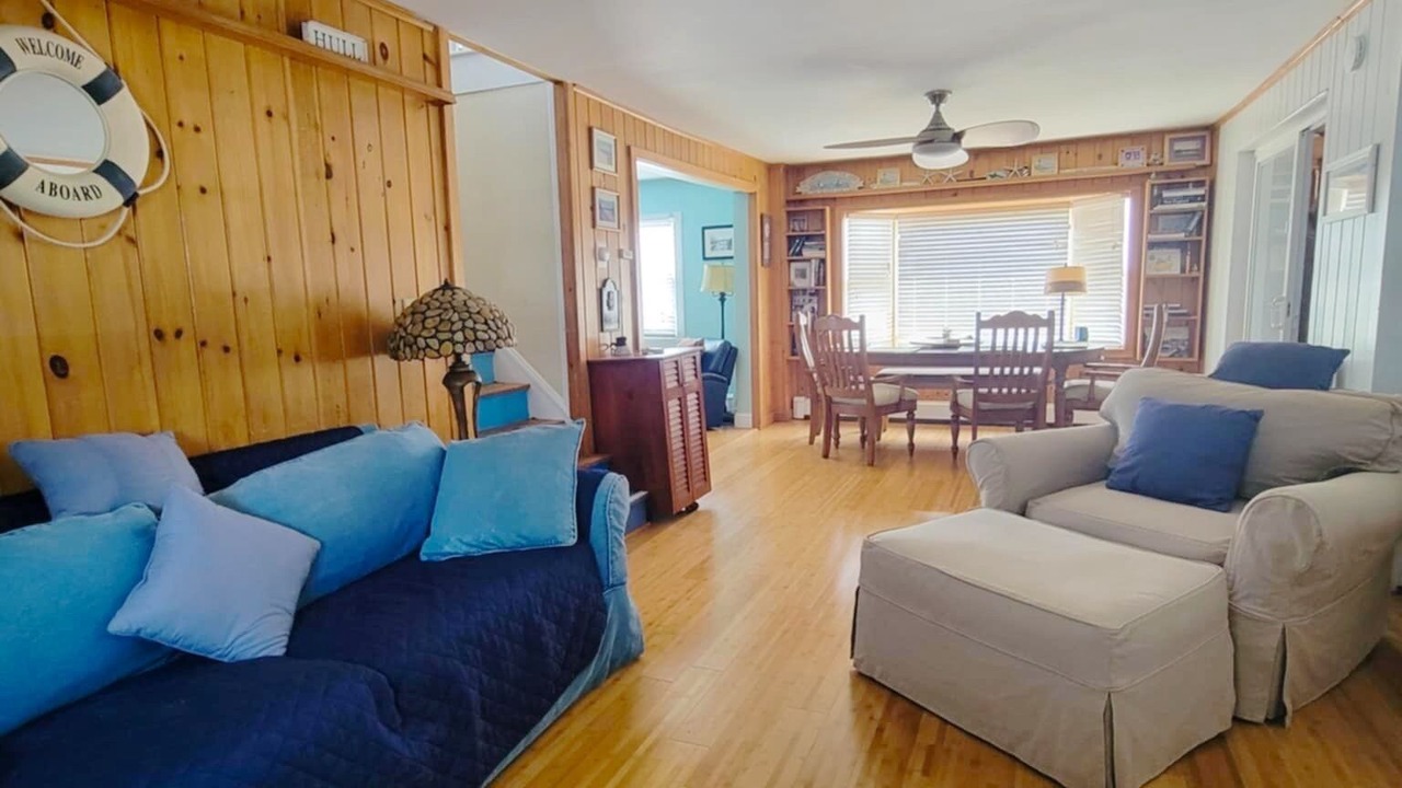 Photo of Livingroom in Hull