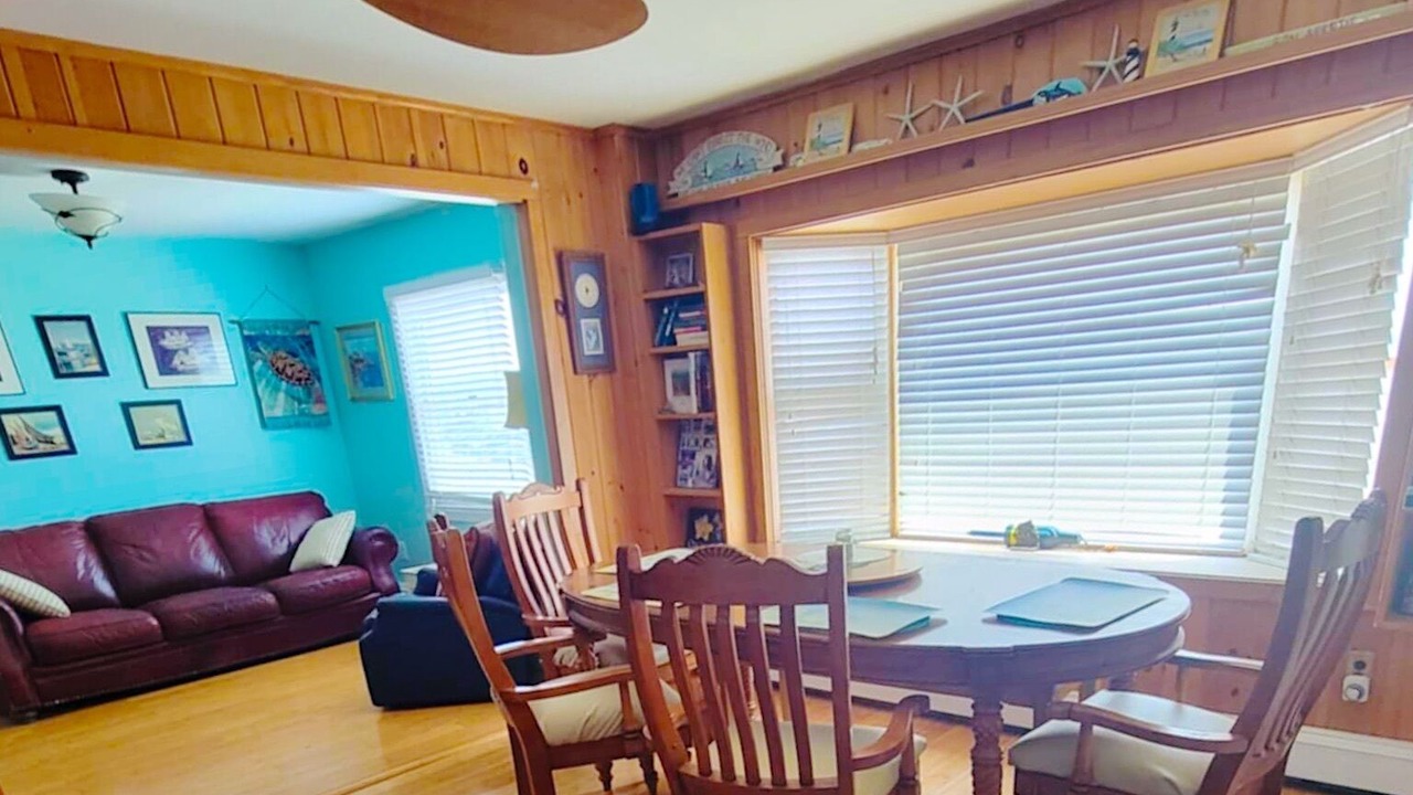 Photo of Livingroom in Hull
