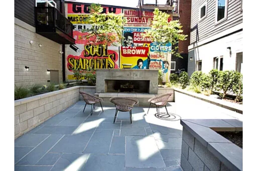 Photo of Patio Balcony in Logan Circle