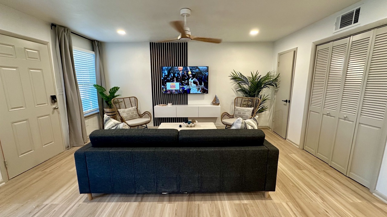Photo of Livingroom in East Ocean View