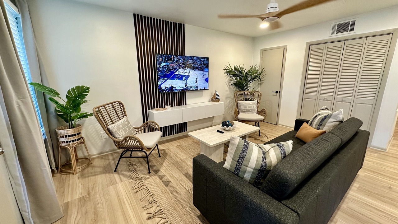 Photo of Livingroom in East Ocean View