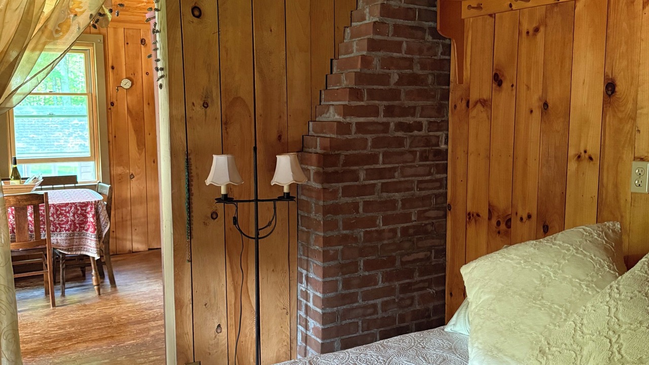 Photo of Bedroom in Otis