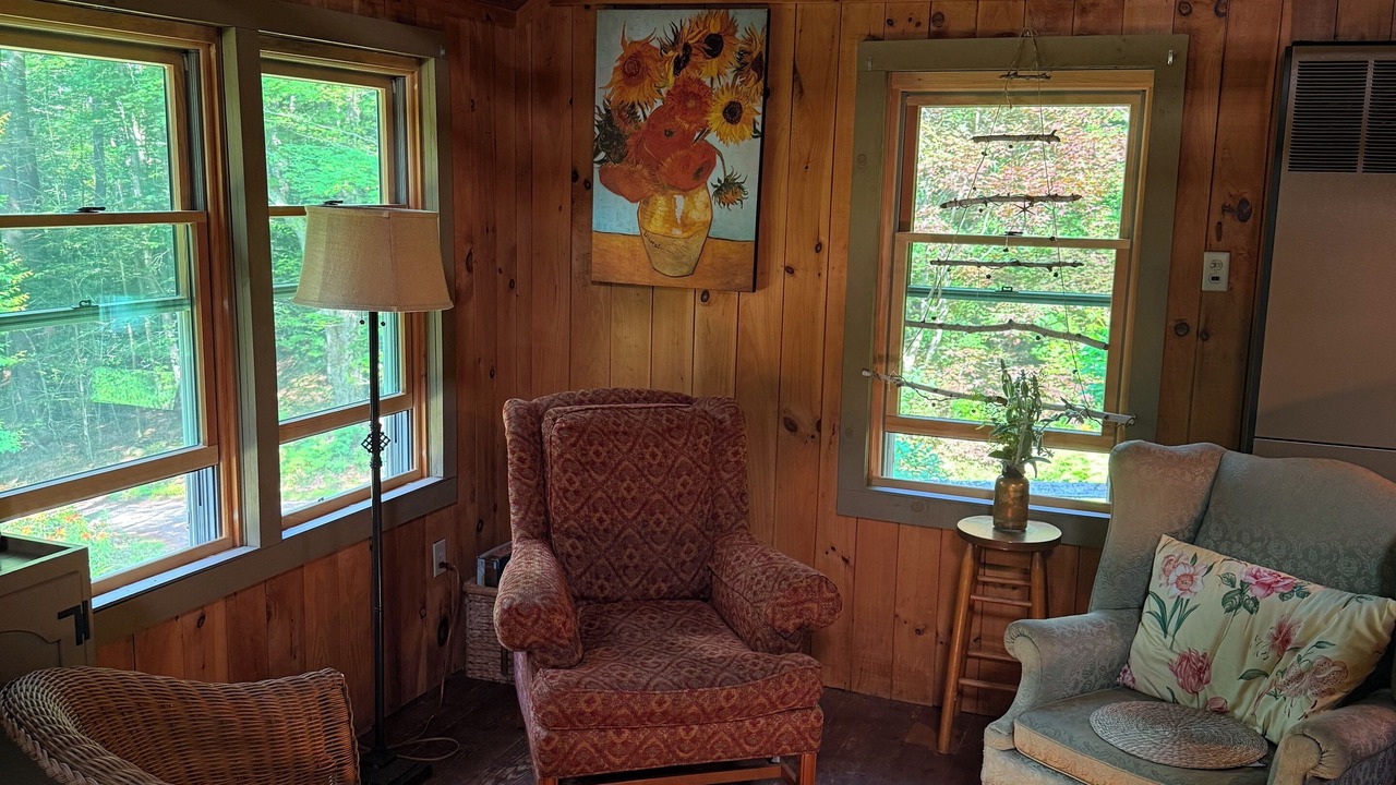 Photo of Livingroom in Otis