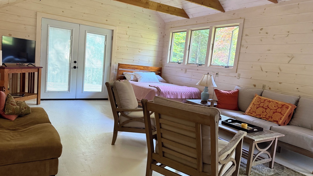 Photo of Livingroom in Otis