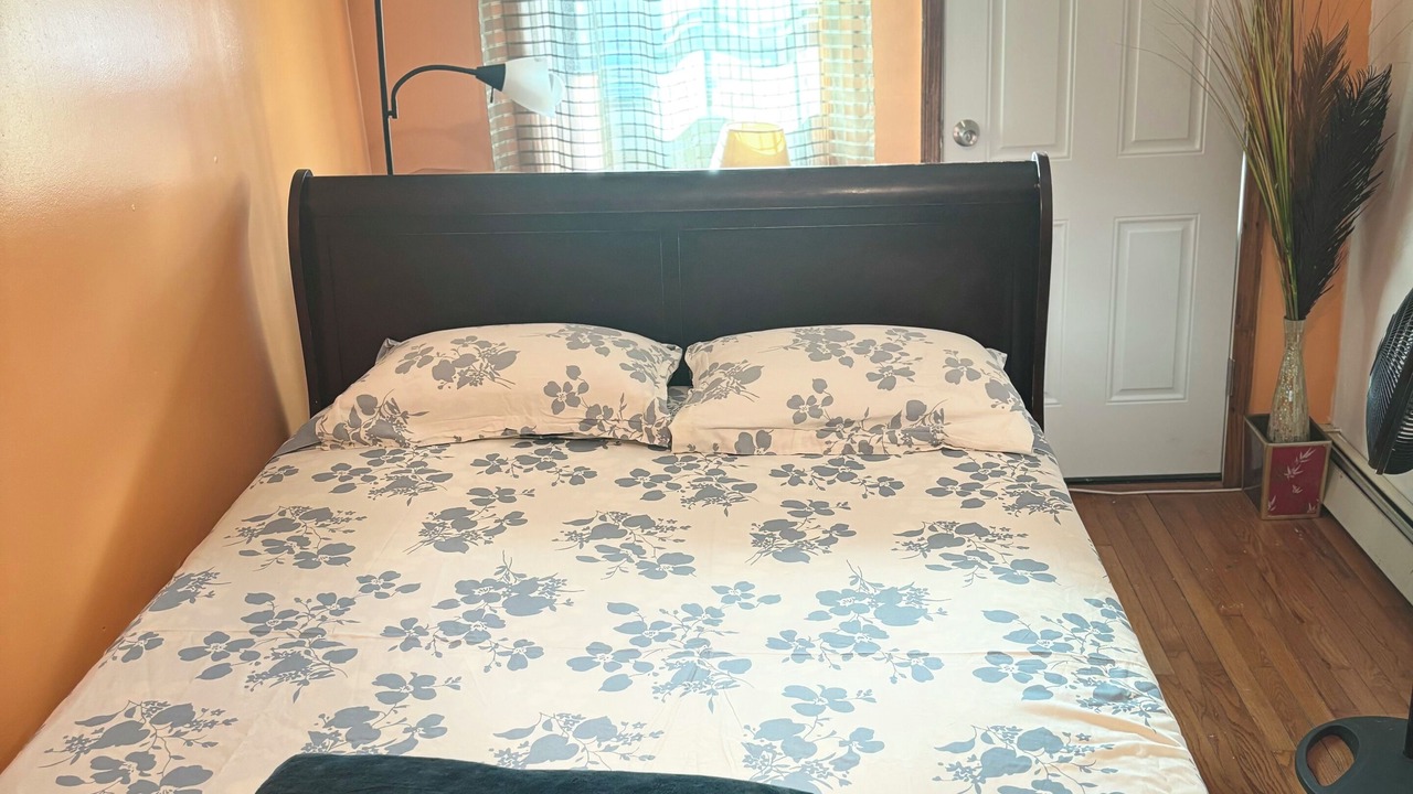 Photo of Bedroom in Queens