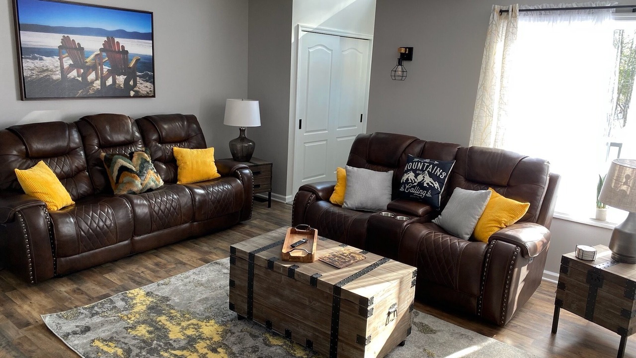 Photo of Livingroom in West Glens Falls