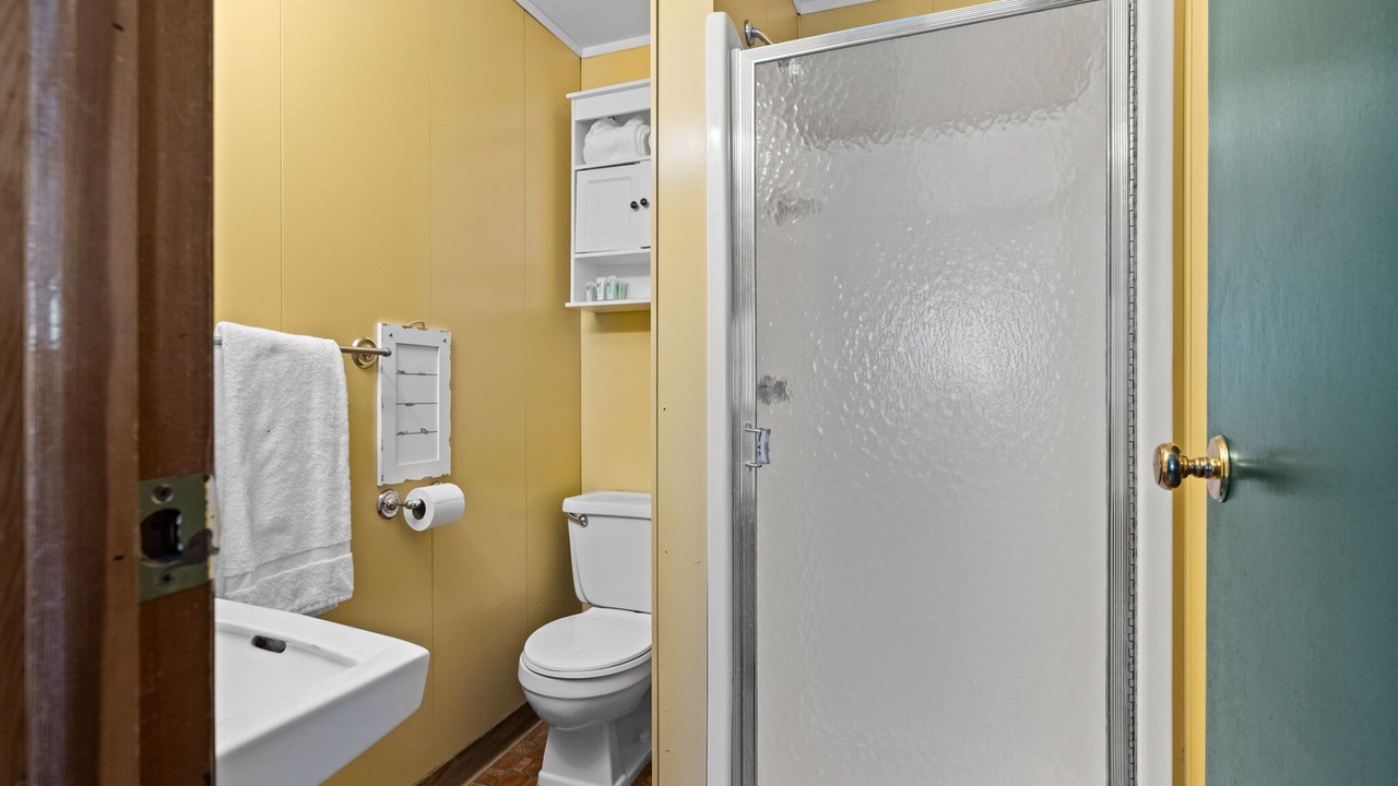 Photo of Bathroom in Tannersville