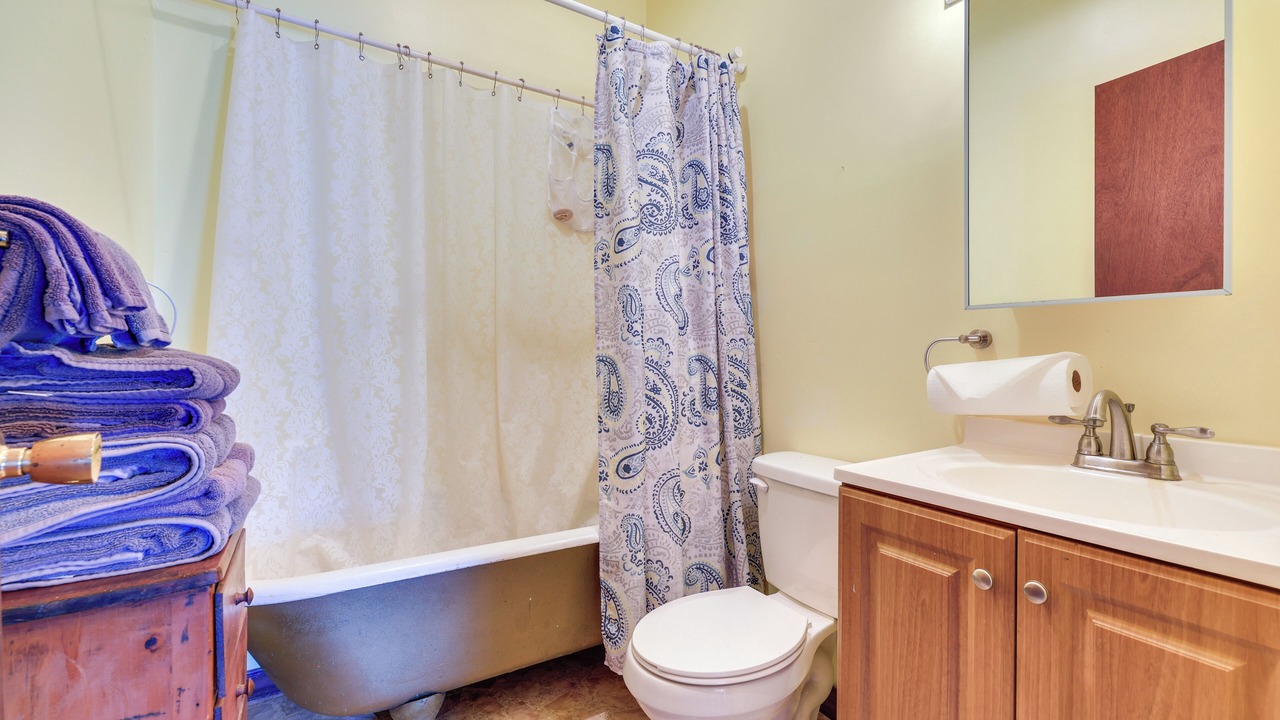 Photo of Bathroom in Palatka