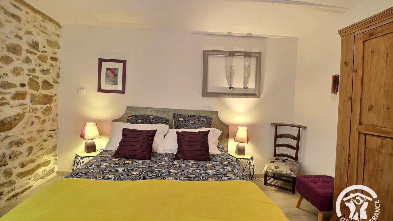 Photo of Bedroom in Belle-Isle-en-Terre
