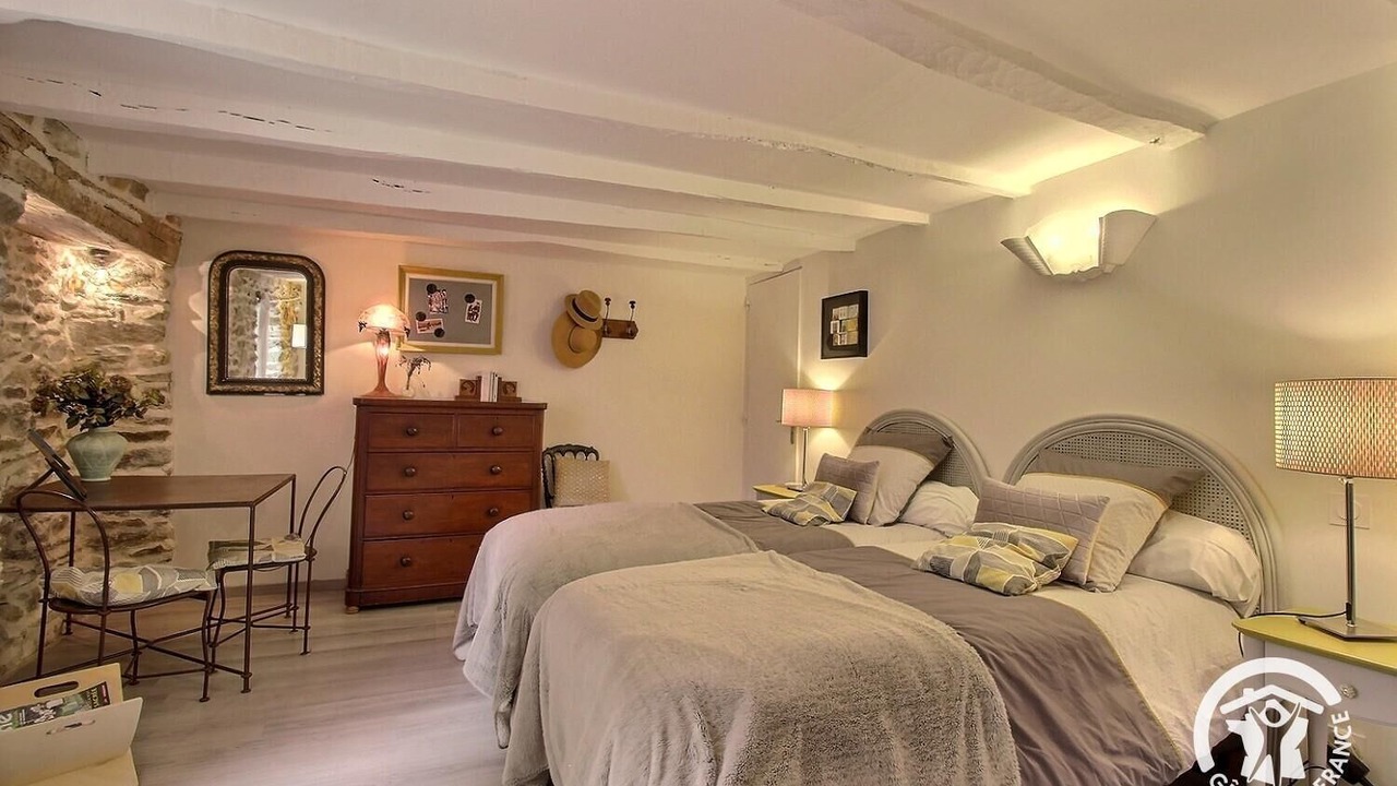 Photo of Bedroom in Belle-Isle-en-Terre