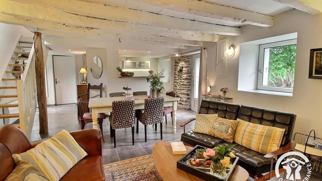 Photo of Livingroom in Belle-Isle-en-Terre