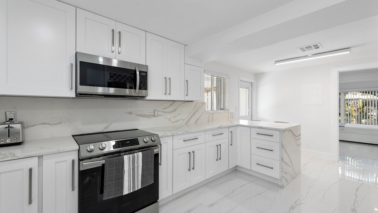 Photo of Kitchen in Lauderdale Isles