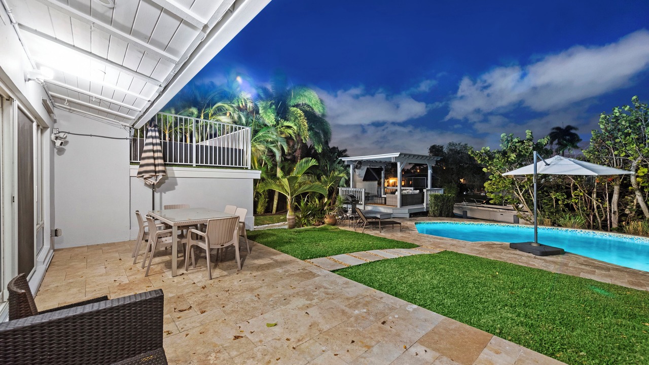Photo of Outdoor in Lauderdale Isles