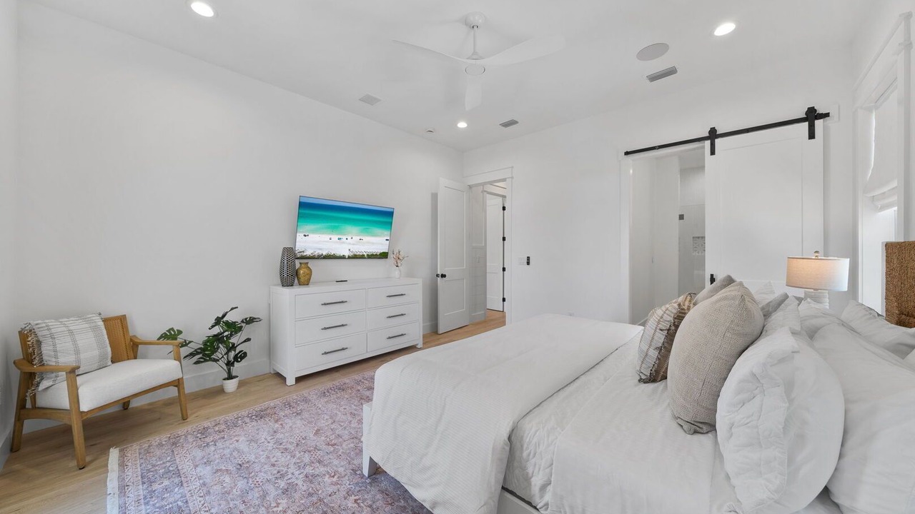 Photo of Bedroom in Village of Sugar Beach