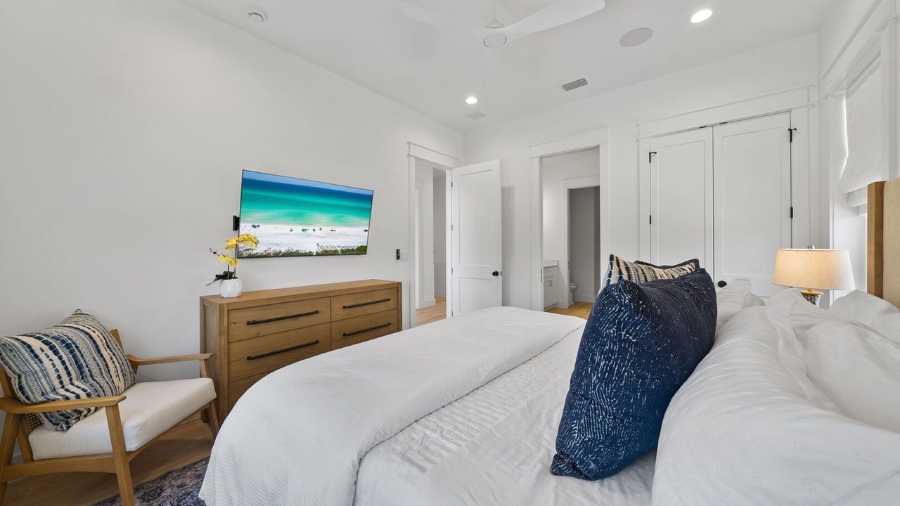 Photo of Bedroom in Village of Sugar Beach