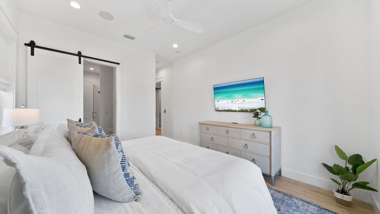 Photo of Bedroom in Village of Sugar Beach