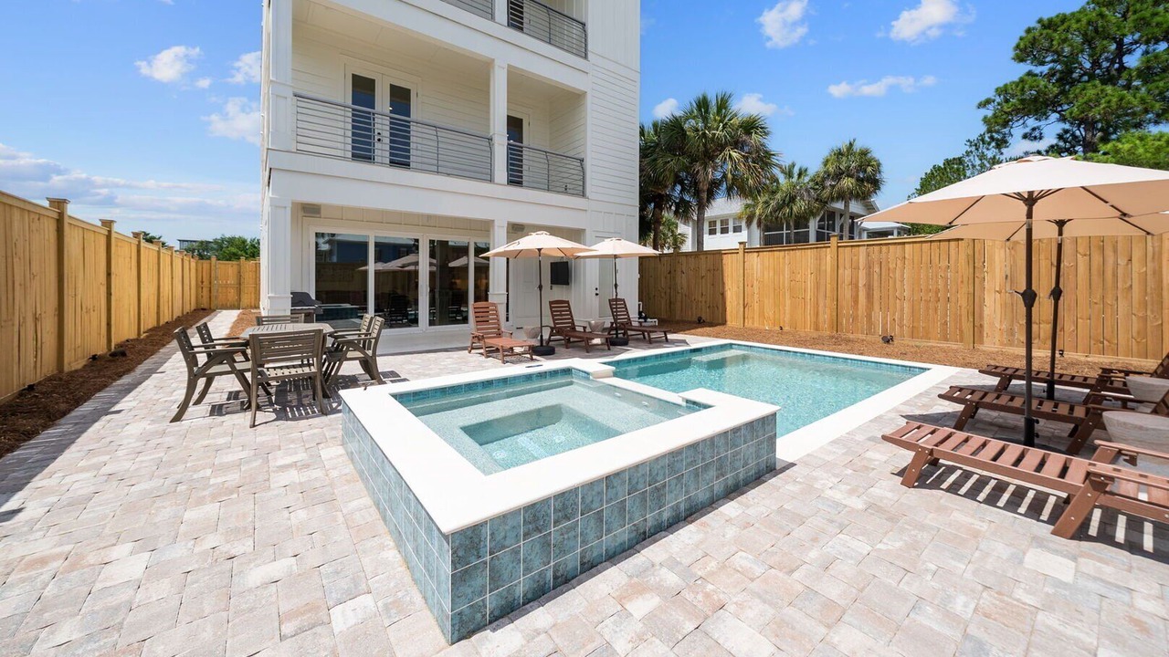 Photo of Outdoor in Village of Sugar Beach