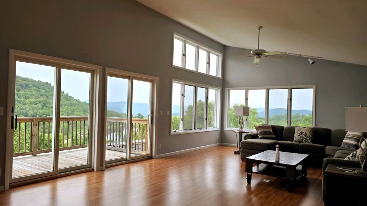 Photo of Patio Balcony in Sharon Springs