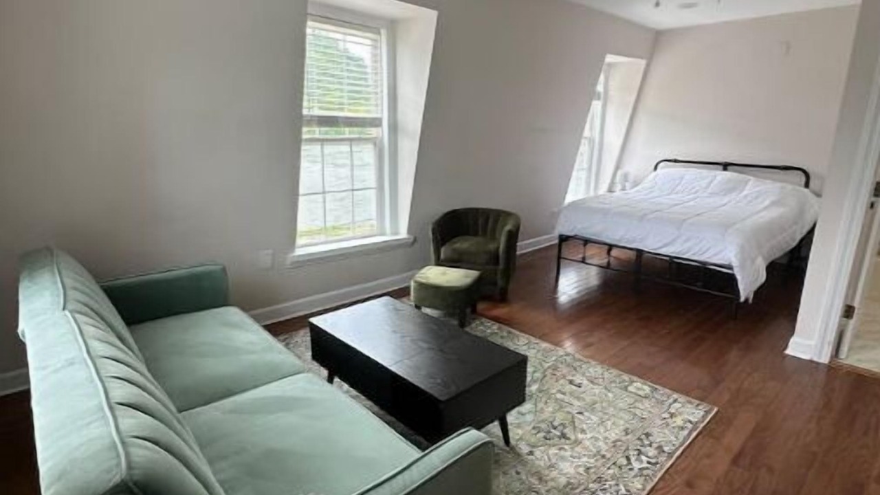 Photo of Bedroom in Fries