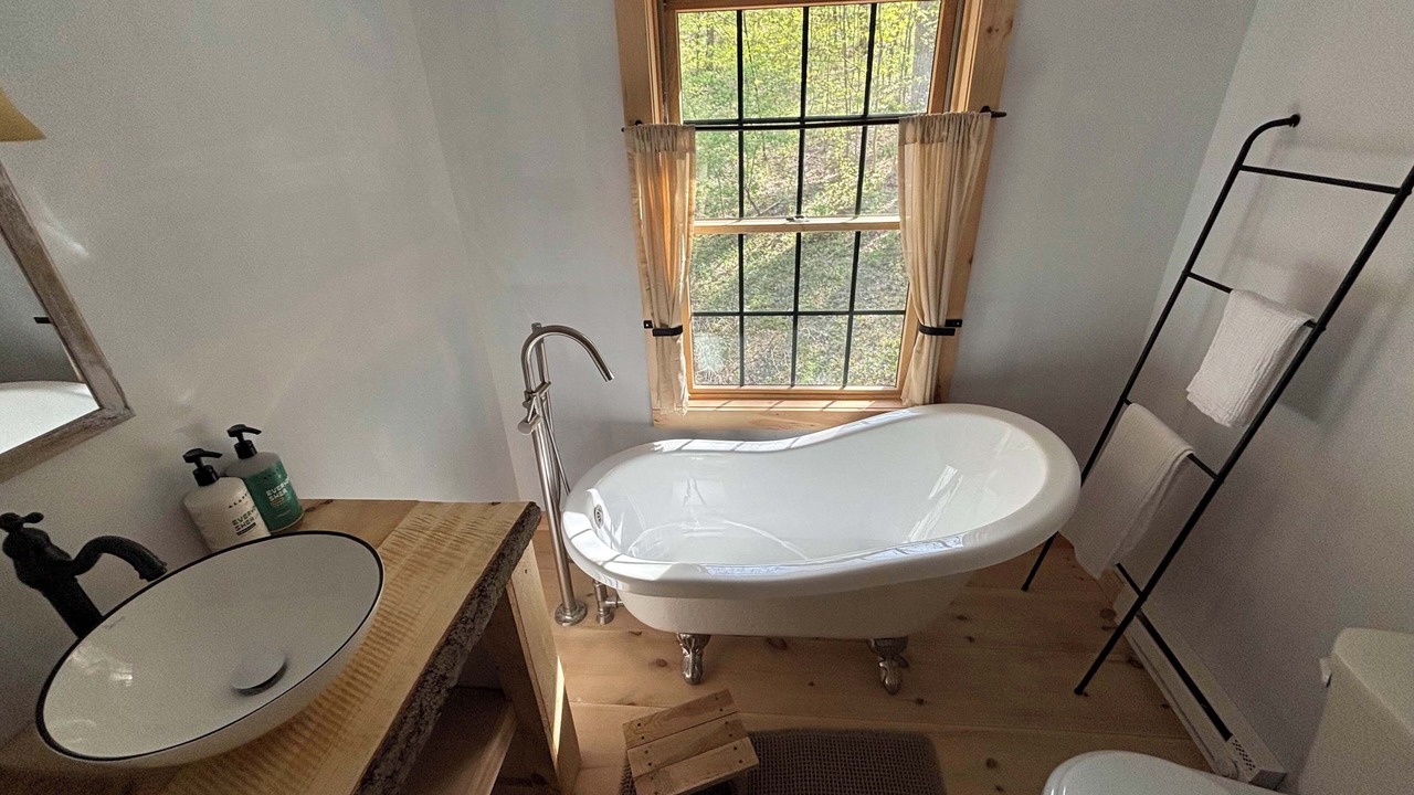 Photo of Bathroom in Cooperstown
