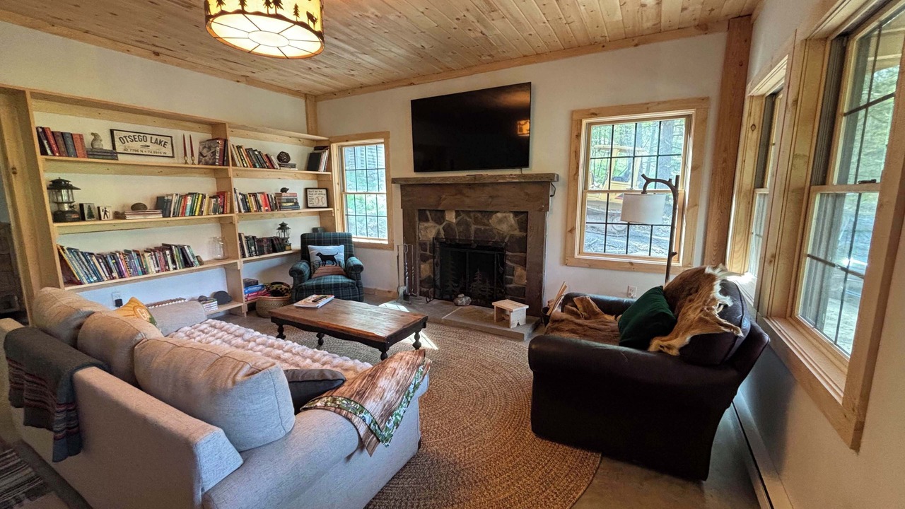 Photo of Livingroom in Cooperstown